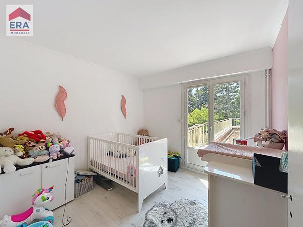 COUP DE COEUR pour cet appartement de 96,74M2 avec jardin , ascenseur proximité  Axium