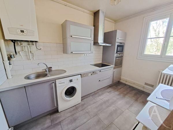 Appartement F2 idéalement situé au centre ville de Mantes-la-jolie
