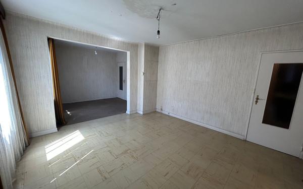 Appartement à vendre    5 pièces • 84,35 m2 Hayange