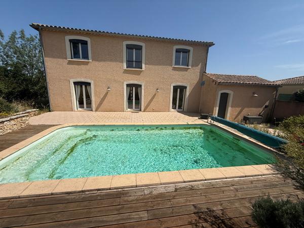 Maison bois de serres avec charmes