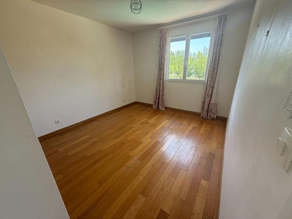 Maison bois de serres avec charmes