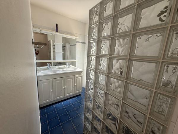 Maison bois de serres avec charmes