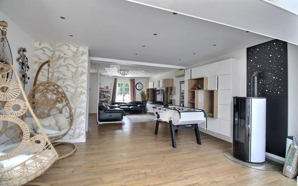 Maison à vendre    8 pièces • 191 m2 Corbeil-Essonnes