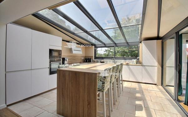 Maison à vendre    8 pièces • 191 m2 Corbeil-Essonnes