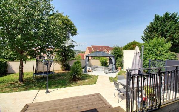 Maison à vendre    8 pièces • 191 m2 Corbeil-Essonnes