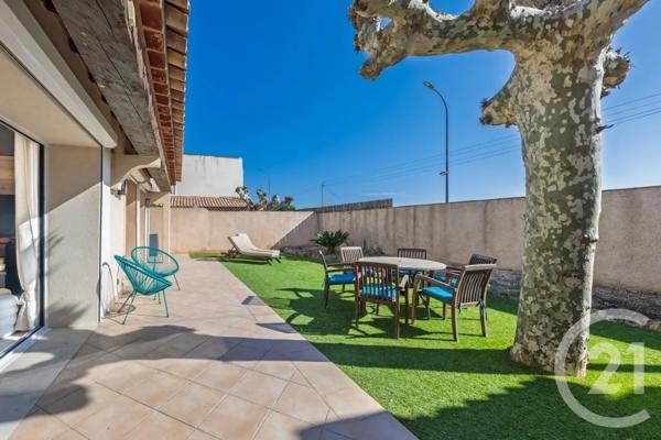 Maison à vendre  3 pièces - 61 m 2   STE MAXIME  - 83