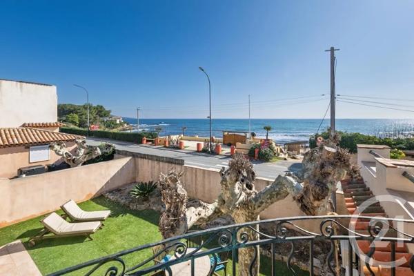 Maison à vendre  3 pièces - 61 m 2   STE MAXIME  - 83