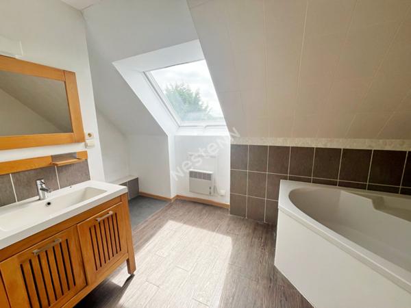 Maison de 6 pièces 150 m2 à BOVES