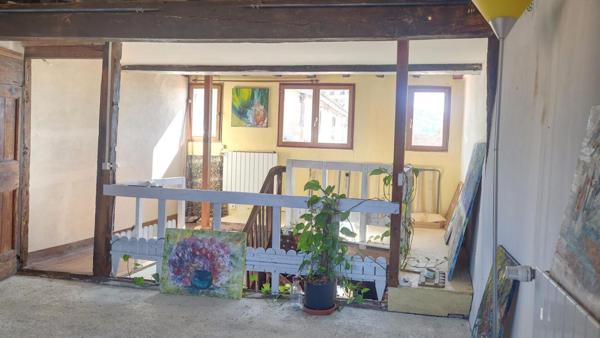 81540- SOREZE- Maison de caractère du XVIe s- 110 m². Cour intérieure. Loggia