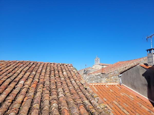81540- SOREZE- Maison de caractère du XVIe s- 110 m². Cour intérieure. Loggia