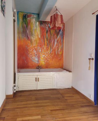 81540- SOREZE- Maison de caractère du XVIe s- 110 m². Cour intérieure. Loggia