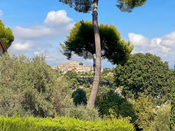 MAISON CAGNES SUR MER - VUE MER ET CHATEAU