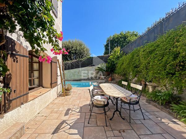 MAISON CAGNES SUR MER - VUE MER ET CHATEAU