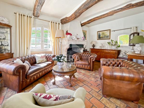 MAISON CAGNES SUR MER - VUE MER ET CHATEAU