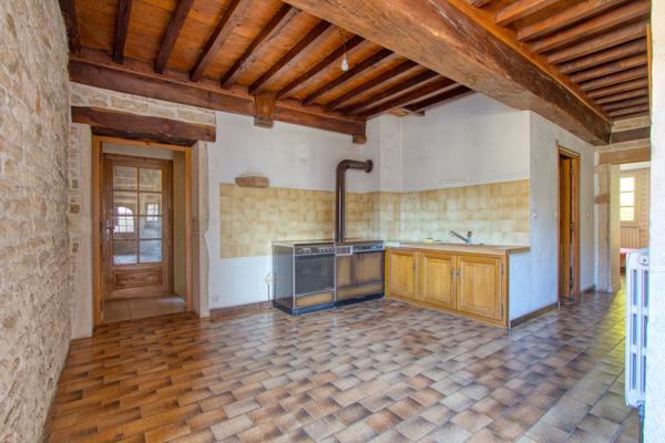 Lugny (71260) Très belle propriété