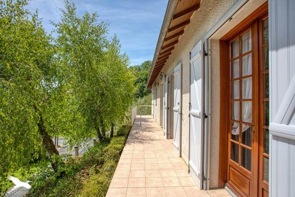 Maison à vendre 239 000 € Lachapelle-Auzac 7 p 174 m² DPE E