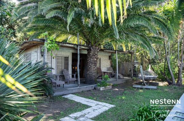 Saint-Tropez - Villa provencale de prestige a 150 m de la plage - Vente en viager occupe (sans rente)