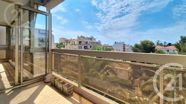 Appartement F3 à vendre  3 pièces - 68,01 m 2   CANNES  - 06