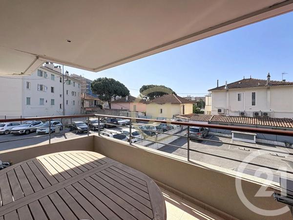 Appartement F3 à vendre  3 pièces - 68,01 m 2   CANNES  - 06
