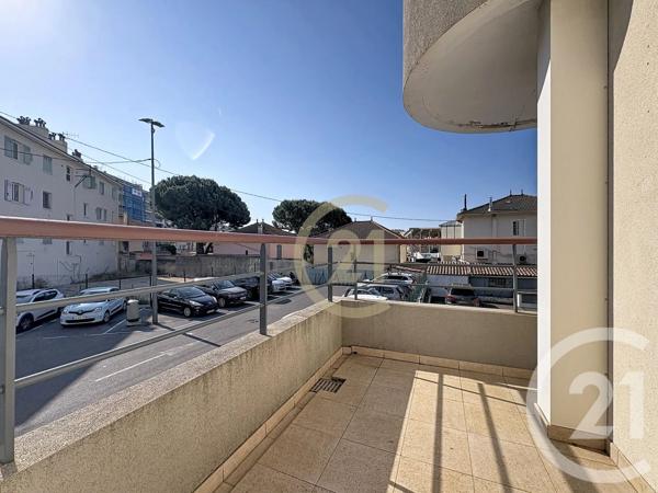 Appartement F3 à vendre  3 pièces - 68,01 m 2   CANNES  - 06