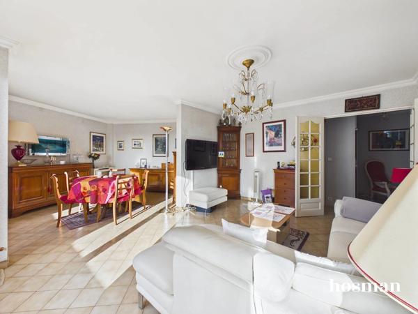 LE PRÉ-SAINT-GERVAIS – ÉTAGE ÉLEVÉ AVEC ASCENSEUR – 4 PIÈCES – TERRASSE & BALCON – PARKING