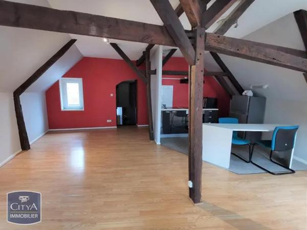 Appartement à louer 2 pièces 45.63m² Laon (02000)