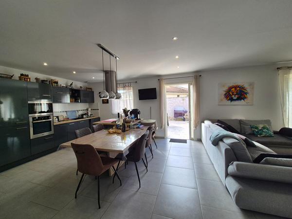 Maison Borgo 8 pièce(s) 200 m2 jardin 573 m²