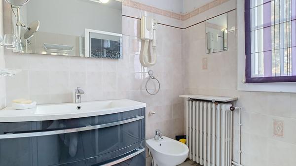 A vendre Maison à Nérac - 6 pièces avec terrain, piscine et garage