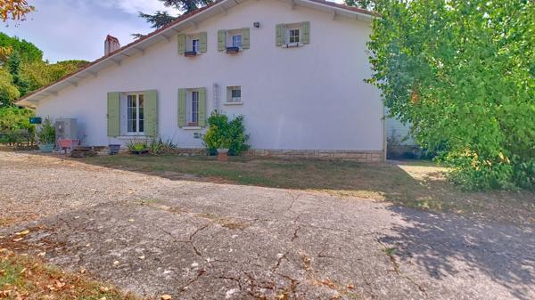A vendre Maison à Nérac - 6 pièces avec terrain, piscine et garage