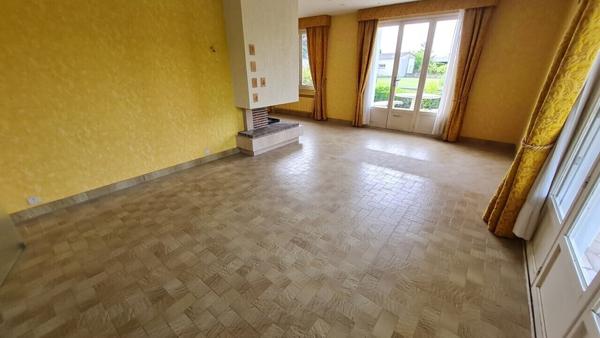 Beaune-La-Rolande, Maison 80m² hab 2 ch / s/sol sur terrain 621 m²