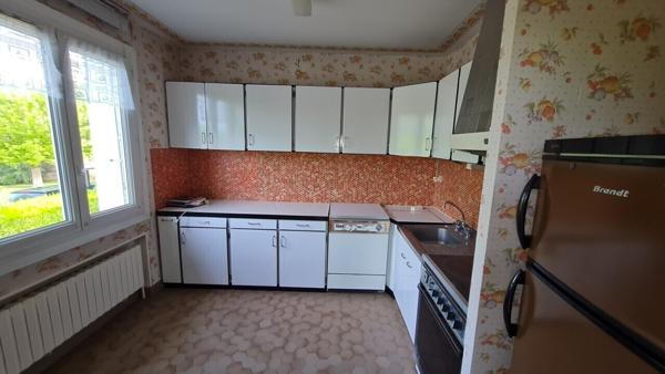 Beaune-La-Rolande, Maison 80m² hab 2 ch / s/sol sur terrain 621 m²