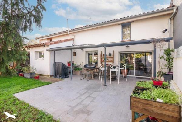 Maison à vendre |  Saint-Jory |  7 pièces | 210 m²