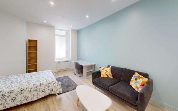 Appartement à louer    5 pièces •  Saint-Étienne