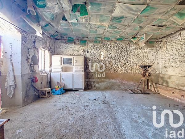 Maison à vendre 5 pièces 400 m² Breuil-Bois-Robert