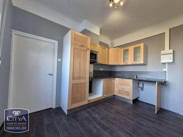 Maison à louer 4 pièces 112.8m² Longuenesse (62219)