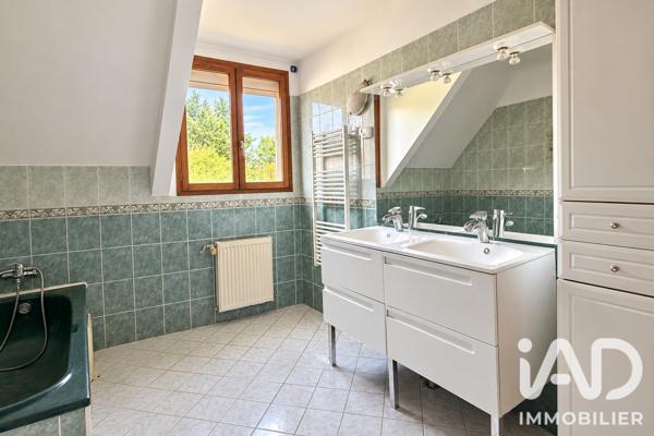 Maison à vendre 5 pièces 92,7 m² Viry-Châtillon