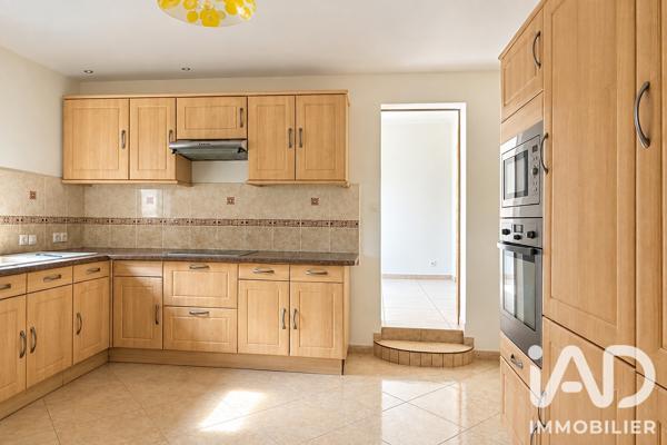 Maison à vendre 5 pièces 92,7 m² Viry-Châtillon
