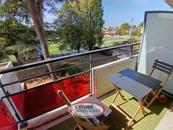 Nantes Rond Point de Paris – T2 calme avec balcon donnant sur les espaces verts