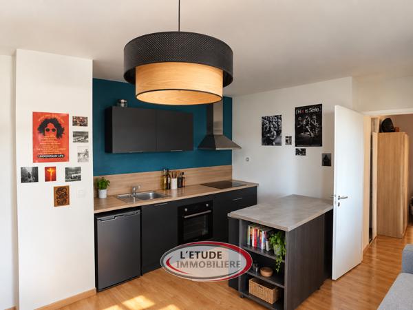 Nantes Rond Point de Paris – T2 calme avec balcon donnant sur les espaces verts