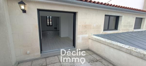 Vente maison Saint hilaire de villefranche, 190m² 6 pièces 306 800€ avec piscine