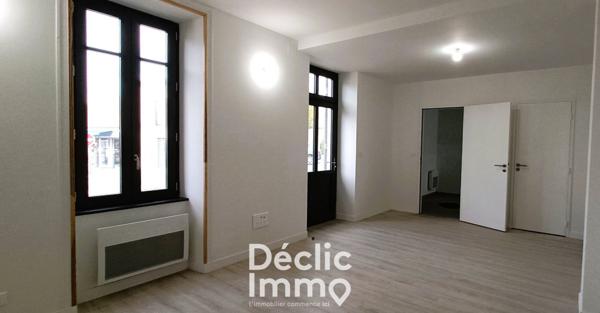 Vente maison Saint hilaire de villefranche, 190m² 6 pièces 306 800€ avec piscine