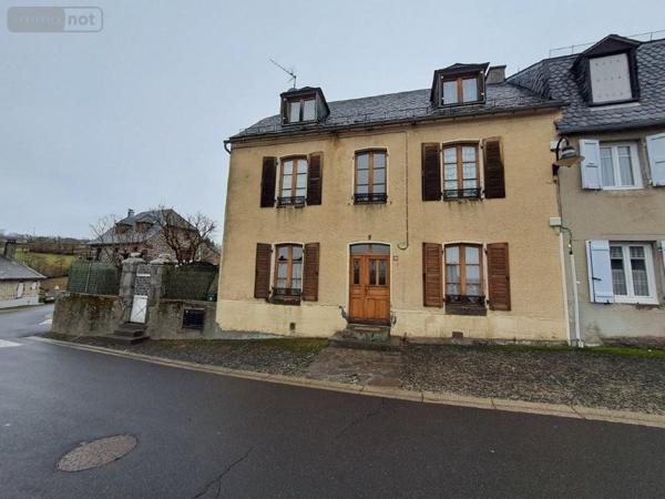 Maison à vendre à Pierrefort dans le Cantal (15230), ref : 044/1259