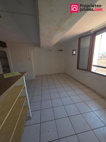 Appartement 43m2 avec chambre indépendante- Centre Historique - 63 000 euros