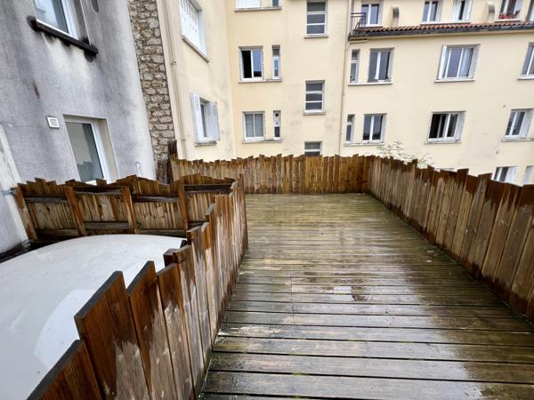 POITIERS Plateau, T3 de 80.08 m² avec terrasse et parking en sous-sol