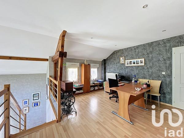 Maison à vendre 6 pièces 163 m² Ogy-Montoy-Flanville