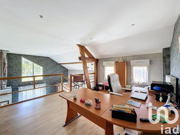 Maison à vendre 6 pièces 163 m² Ogy-Montoy-Flanville