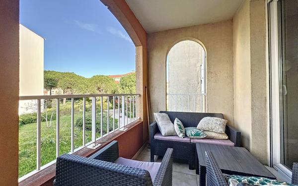 Appartement à vendre    2 pièces • 48,12 m2 Fréjus