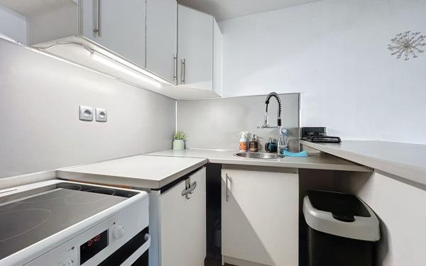 Appartement à vendre    2 pièces • 48,12 m2 Fréjus