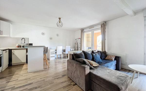 Appartement à vendre    2 pièces • 48,12 m2 Fréjus