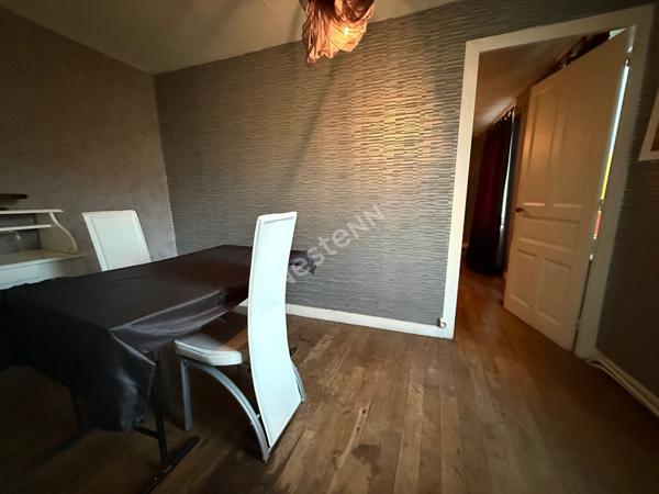 Immeuble à Ploërmel (56800)